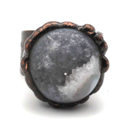 Ring with agate